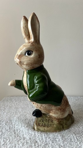 Sylvac peter rabbit figurine - peter,