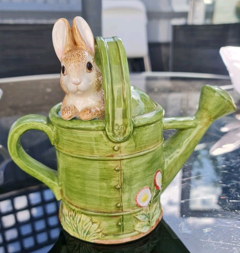 Enesco beatrix potter peter - beatrix,