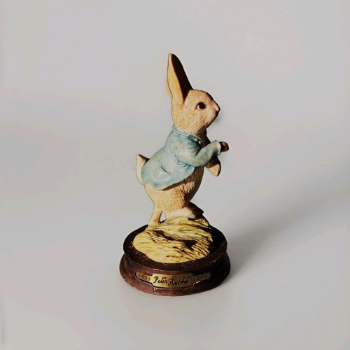 Border fine arts - border, peter