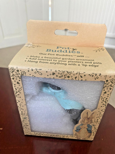 Peter rabbit pot - pot, buddies