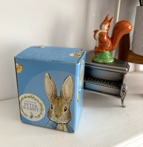 Peter rabbit squirrel nutkin - rabbit,